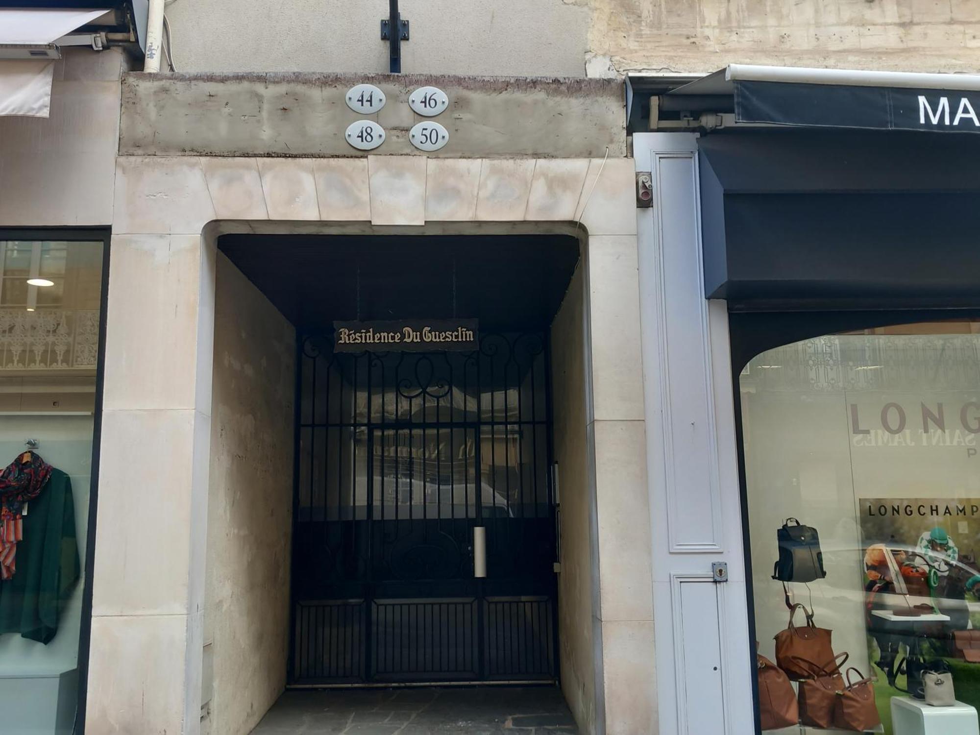 Le Petit Bayeusain Bayeux Exterior photo
